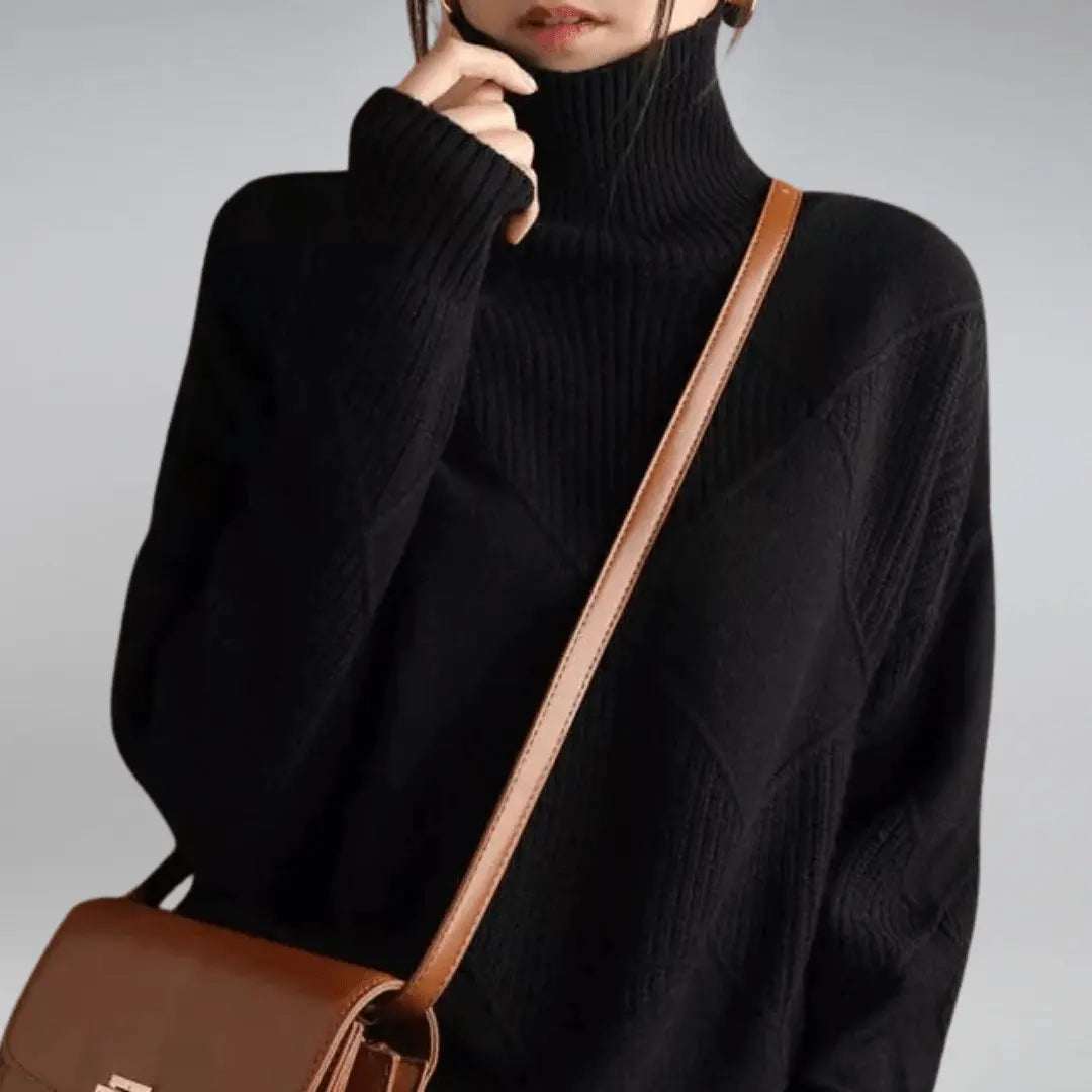 Turtleneck with a striking structure for women