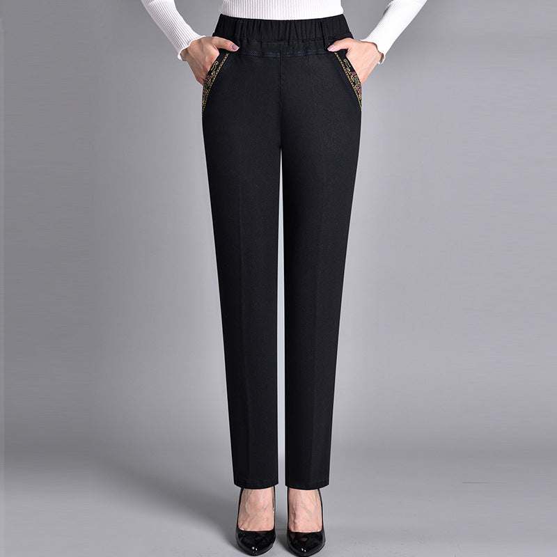 Women's jeans with side pockets and elastic waist